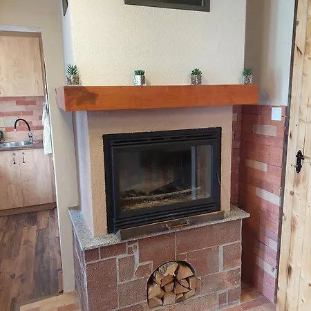 Damszarvas Vendeghaz Apartment