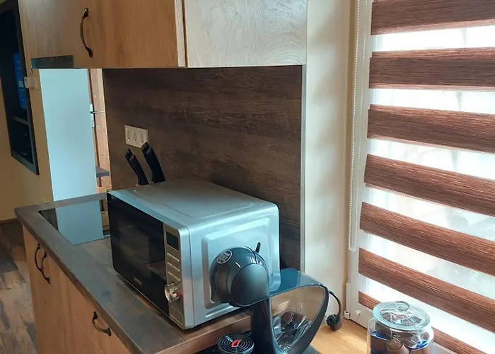 Damszarvas Vendeghaz Apartament *